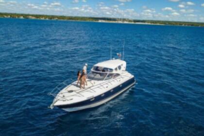 Rental Motorboat Fairline 43 ft La Romana