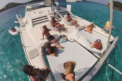 Charter Catamaran Robertson & Caine Leopard 47 Antigua and Barbuda