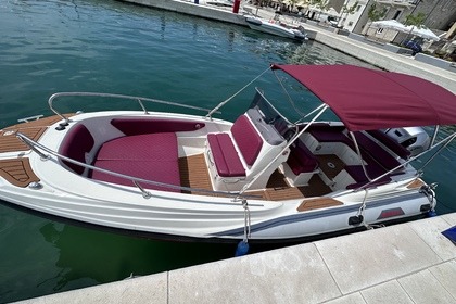 Чартер RIB (надувная моторная лодка) Aquamax Vx70 Каштела