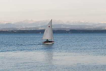 Charter Sailboat Staem-Marine Piaf Auvernier