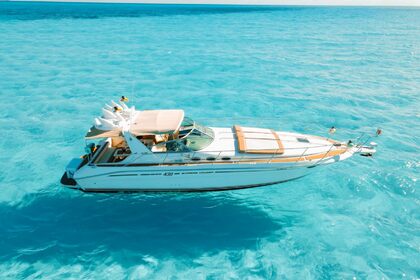 Rental Motorboat Sea Ray 43 Cancún