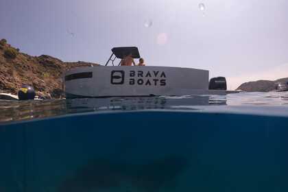 Rental Motorboat Bravaboats BA75 Roses