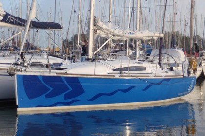 Verhuur Zeilboot Elan Elan 340 IJsselmeer