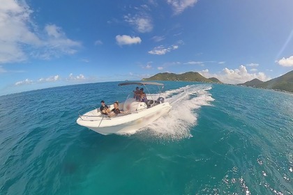 Rental Motorboat Pacific Craft Open 625 Sint Maarten