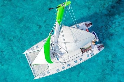 Rental Catamaran Fountaine Pajot Queensland 55 Cancún