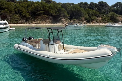Miete RIB Black Fin Élégance 9 Hyères