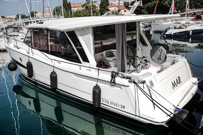 Verhuur Motorjacht Greenline Yachts Greenline 39 Biograd na Moru