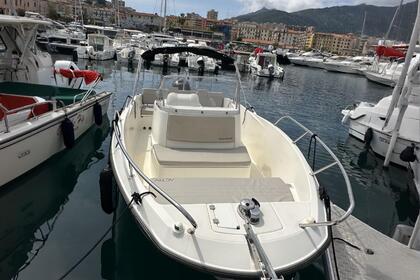 Noleggio Barca a motore Quicksilver Quicksilver 675 open Ajaccio