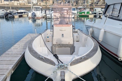 Hire Motorboat Kelt White Shark 175 Saint-Malo