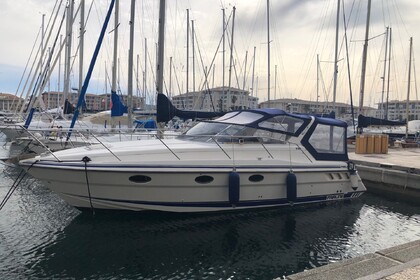 Hire Motorboat Fairline Targa 31 Fréjus Plage