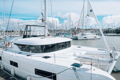 Location Catamaran  Lagoon 46 Luxe A/C Le Marin