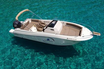 Verhuur Motorboot Pacific Craft Open 750 Empuriabrava