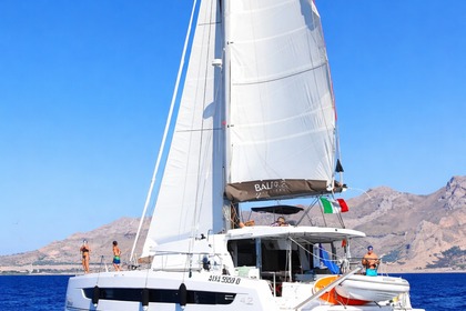 Rental Catamaran Bali - Catana Bali 4.2 San Vito Lo Capo