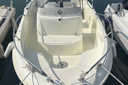 Noleggio Barca a motore Jeanneau Cap Camarat 505 Style Saint-Raphaël