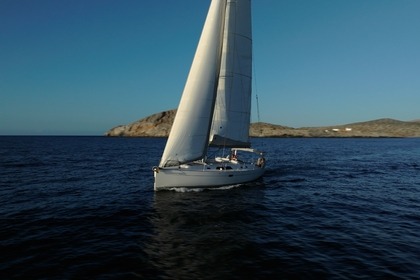 Hire Sailboat HANSE 430e Heraklion