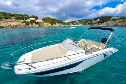 Hire Motorboat Beneteau FLYER 8 SUNDECK Bandol