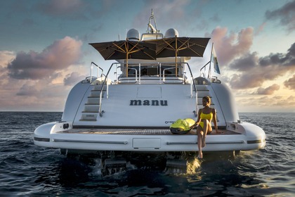 Noleggio Barca a motore Mangusta 92 Olbia