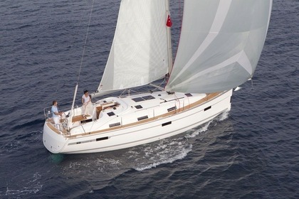 Alquiler Velero BAVARIA 36 CRUISER Lisboa