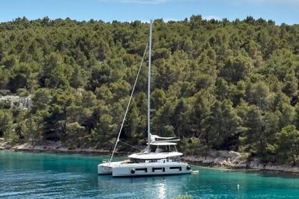 Verhuur Catamaran  Lagoon 55 LUXURY version (2025) Split