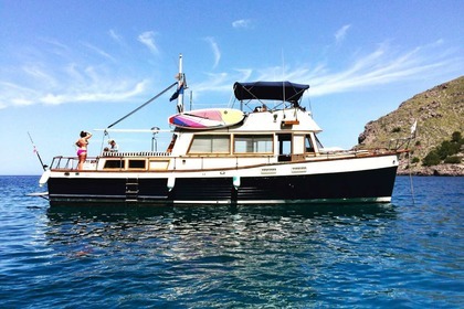 Rental Motorboat AMERICAN MARINE GRAND BANKS 42 Palma de Mallorca