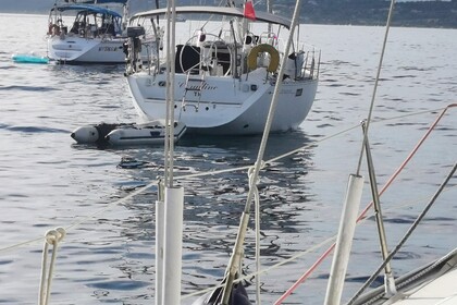 Location Voilier Beneteau Oceanis 390 Port-Saint-Louis-du-Rhône