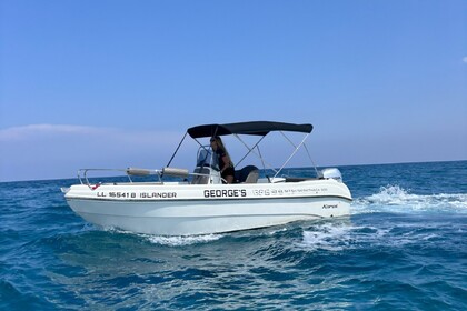 Location Bateau à moteur Karel Itacha 555 Latsi