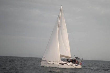 Charter Sailboat BENETEAU OCEANIS 40 Volos
