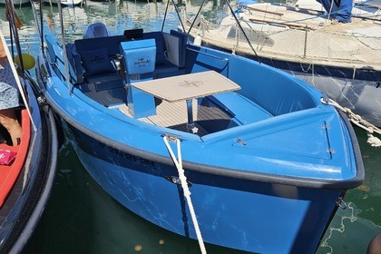 Charter Motorboat Maretti 600 La Manga