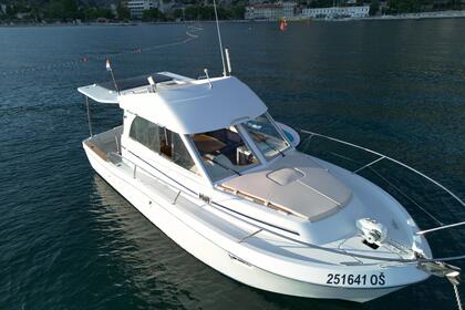 Charter Motor yacht Beneteau Antares 9 Split