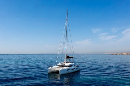 Hire Catamaran Lagoon Lagoon 50 Mykonos