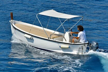 Hire Motorboat Albona 470 Hvar