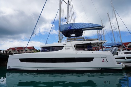 Charter Catamaran Catana Group Bali 4.8 - 5 cab. Eden Island, Seychelles