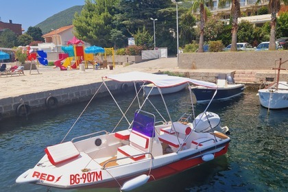 Rental Motorboat Elan Fisherman 450 with 50hp Bijela