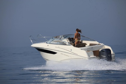 Miete Motorboot JEANNEAU Cap Camarat 7.5 Dc Sitges