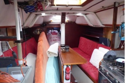 Aluguel Veleiro chantier de la Marine Toulon Frioul 38 Açores