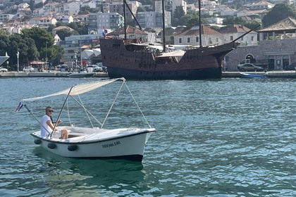Ενοικίαση Σκάφος χωρίς δίπλωμα  Elan Pasara 490 Ντούμπροβνικ