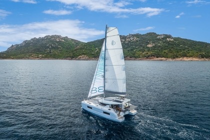Verhuur Catamaran Lagoon 38 Split