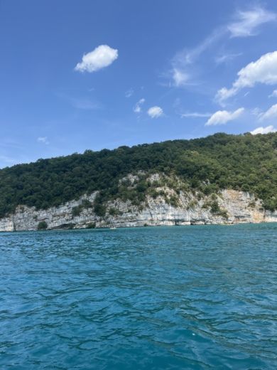 Annecy Without license Glastron v162 alt tag text