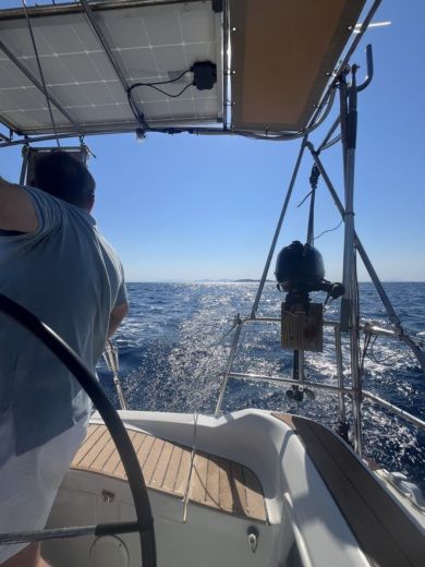 Αθήνα Sailboat Grand Soleil 37 R alt tag text