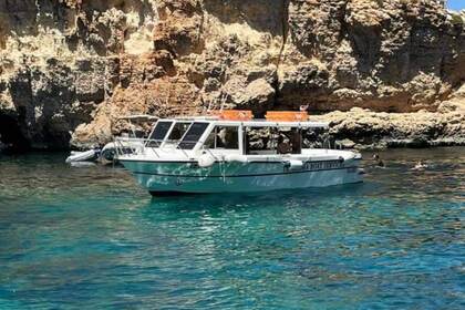 Charter Motorboat Ta' Miema Chaudron Malta