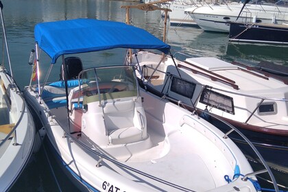 Hire Motorboat Ranieri Soverato Dénia