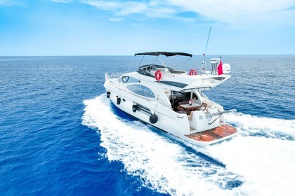 Noleggio Barca a motore Azimut Azimut 46 Adalia