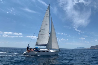 Noleggio Barca a vela Bavaria Yacht Bavaria 37 Castellammare di Stabia