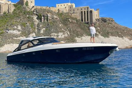 Hire Motorboat Baia Flash 48 Miseno