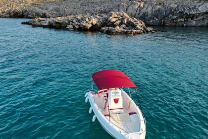 Hire Motorboat Holiday 19 Open Line Klimno