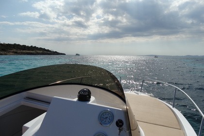 Charter Motorboat Astilux 600SD Puerto Portals, Portals Nous