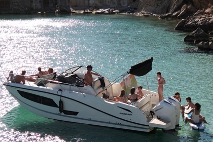 Noleggio Barca a motore Quicksilver Activ 875 Sundeck Sant Antoni de Portmany