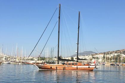 Alquiler Goleta CUSTOM 2010 Bodrum