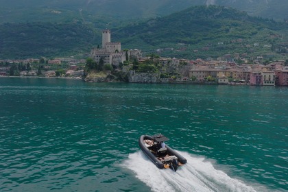 Rental RIB Sea Water Phantom 260 Malcesine