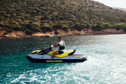 Alquiler Moto de agua Seadoo GTI SE 170 Golfo Aranci